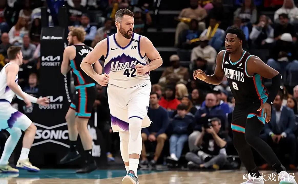 乔治狂轰39+6+8,得分生涯新高!莫兰特复出21+10,缺阵时7胜4负 乔治狂轰39+6+8,得分生涯新高!莫兰特复出21+10,缺阵时7胜4负