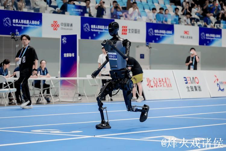 中国人形机器人产业“加速跑” 中国人形机器人产业“加速跑”